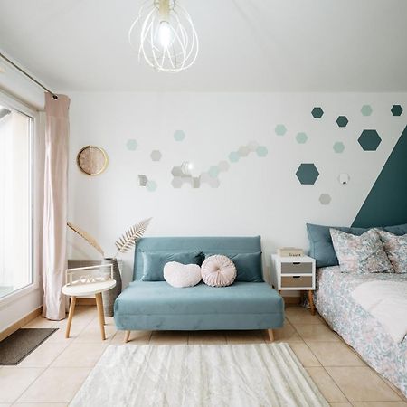 Апартаменти Hexa Dream Монтеврен Екстер'єр фото